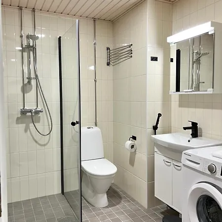 Kotimaailma Tervapaeaesky Iv アパート *